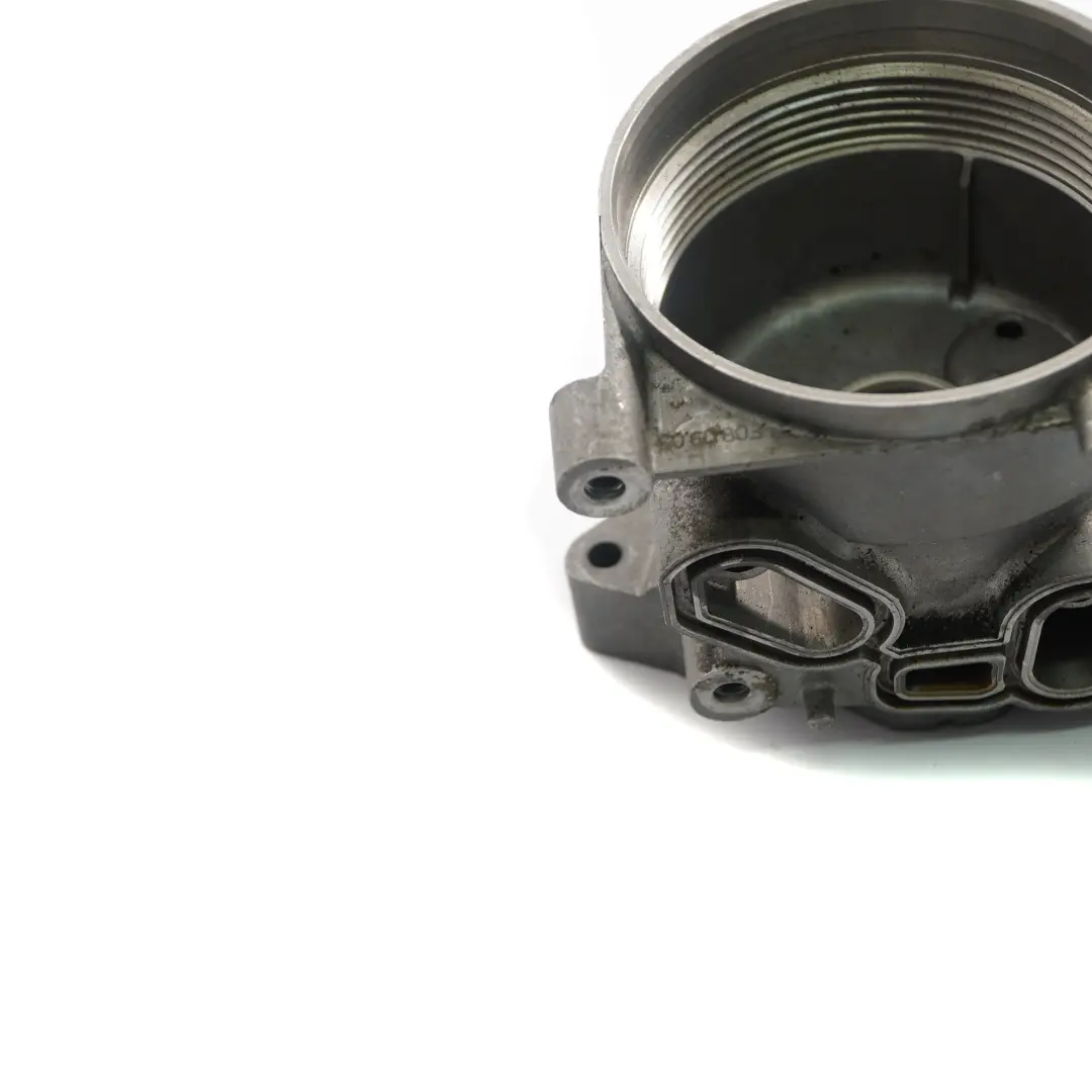 N43 N46 Obudowa Filtra Oleju do BMW E81 E87 E90 E92 o numerze 7508966 BMW E81 E87 E90 E92 N43 N46 Obudowa Filtra Oleju - SKU 7508966 - Numer Części 7508966