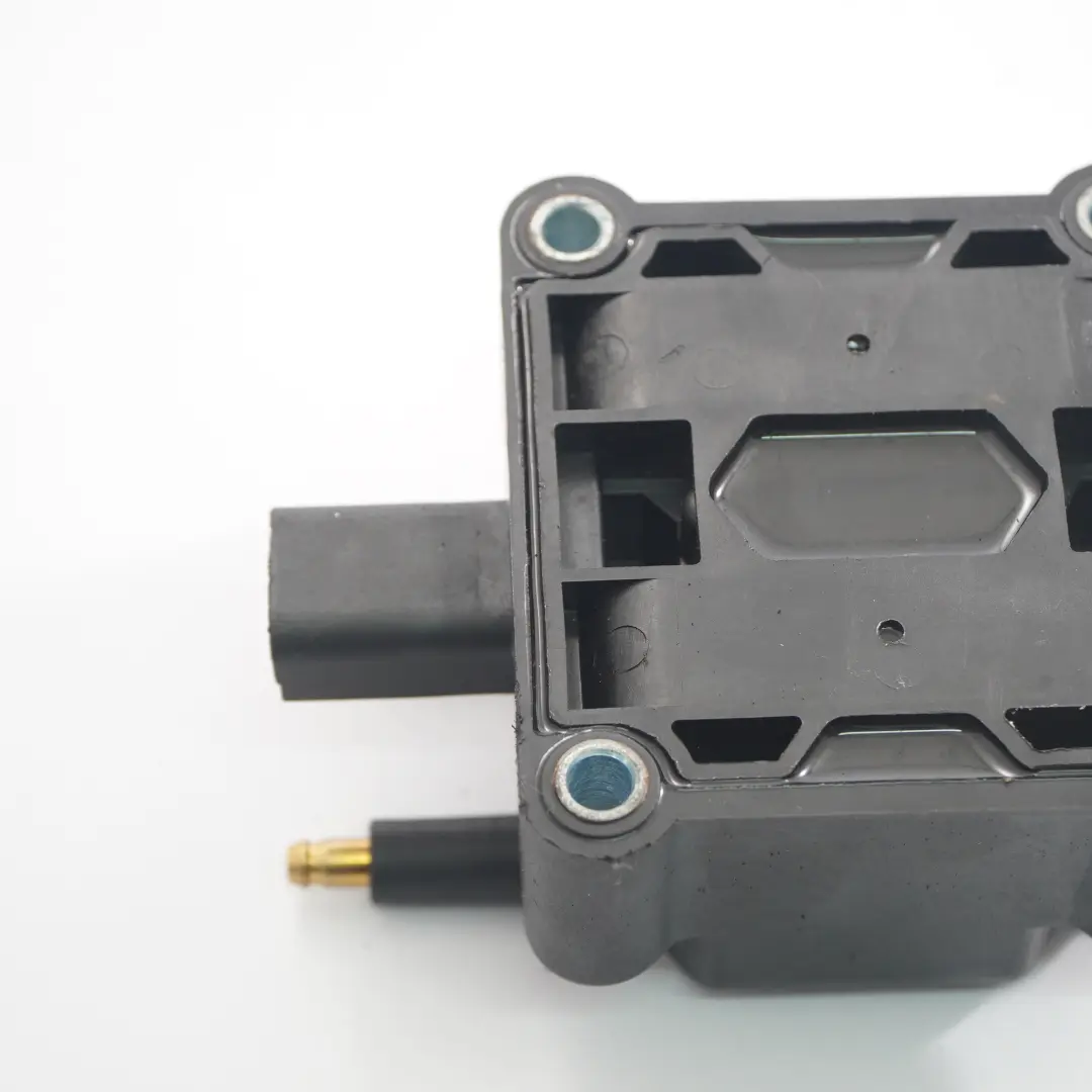 Bobine D'Allumage 2122435 pour Mini Cooper R50 R52 R53 à propos du numéro de pièce 7510738 Mini Cooper R50 R52 R53 Bobine D'Allumage 2122435 - SKU 7510738-1 - Numéro de pièce 7510738