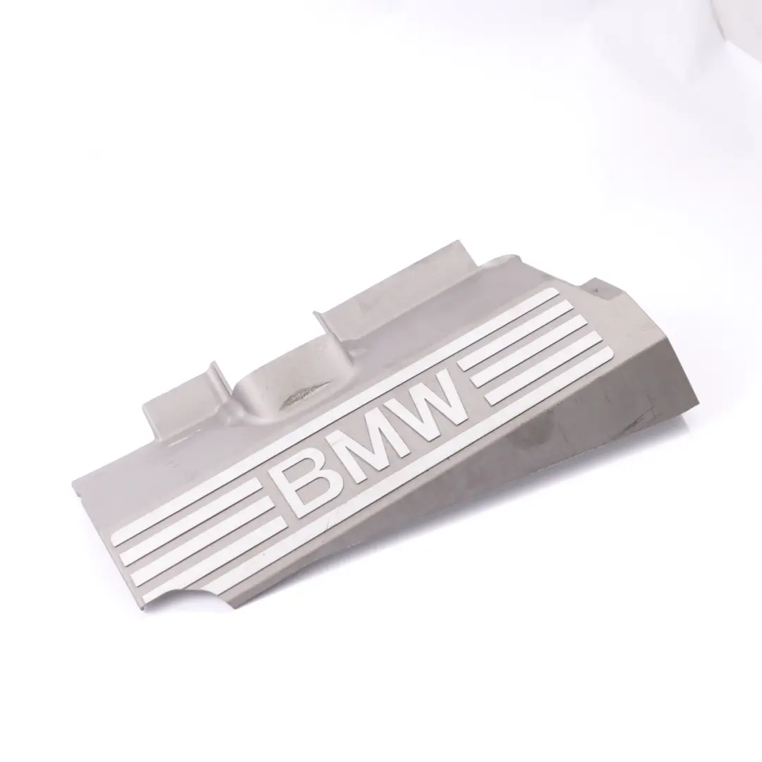 N62 Osłona Pokrywa Silnika 7508777 do BMW E60 E61 E65 o numerze 7511180 BMW E60 E61 E65 N62 Osłona Pokrywa Silnika 7508777 - SKU 7511180-1 - Numer Części 7511180