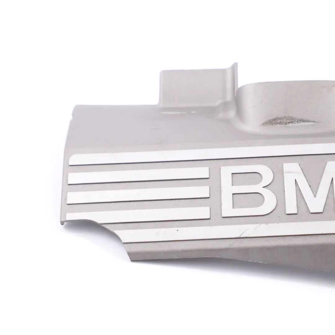 N62 Osłona Pokrywa Silnika 7508777 do BMW E60 E61 E65 o numerze 7511180 BMW E60 E61 E65 N62 Osłona Pokrywa Silnika 7508777 - SKU 7511180-1 - Numer Części 7511180