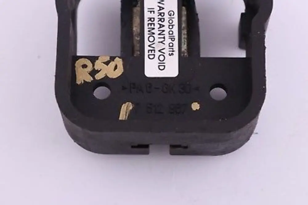 Base B+ Terminal Point Engine Compartment to Mini Cooper R50 R52 R53 with Part number 7512967 Mini Cooper R50 R52 R53 Base B+ Terminal Point Engine Compartment - SKU 7512967 - Part number 7512967