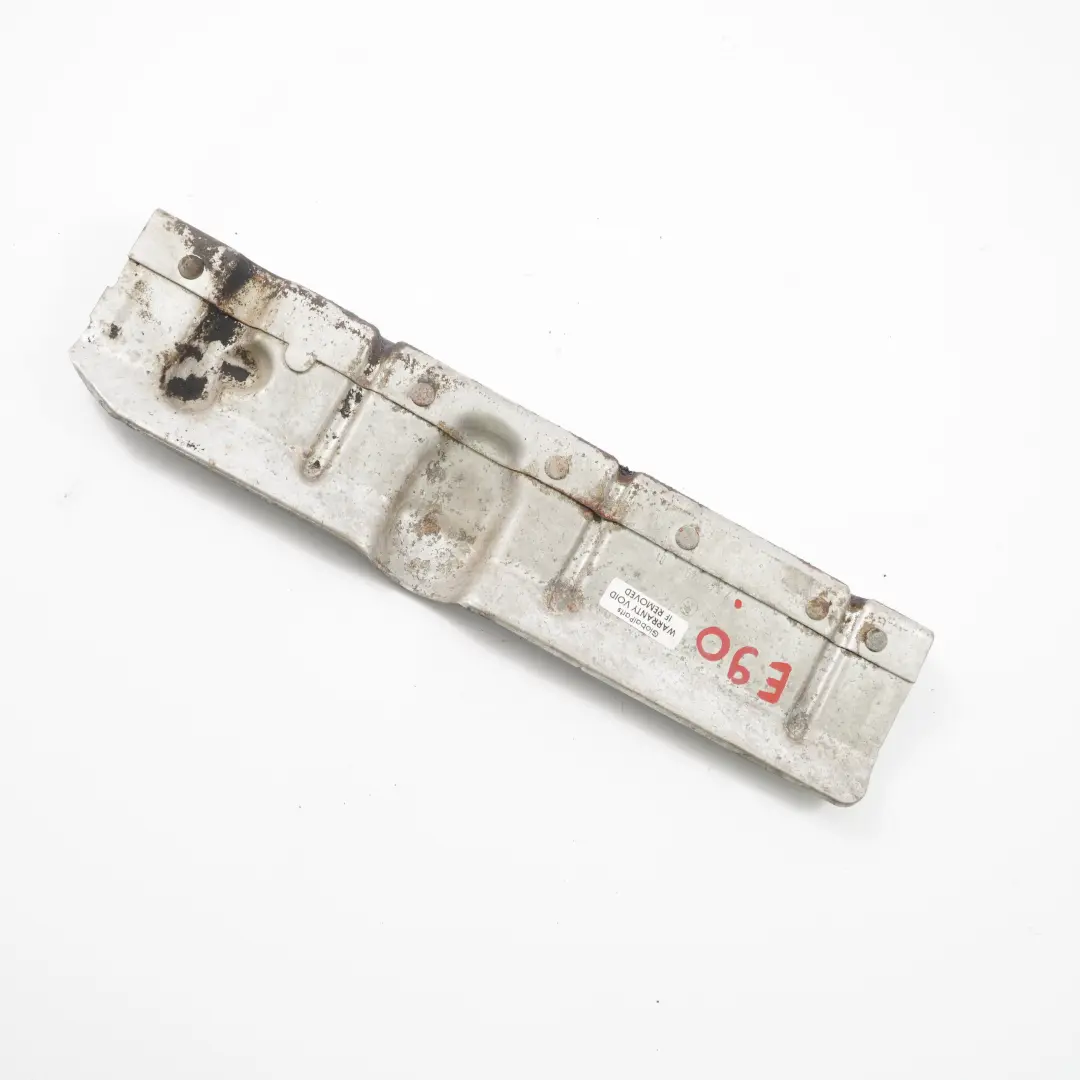 BMW E46 E60N E81 E87 E90 E90N E91 E92 LCI Lamiera Protezione Calore - SKU 7516799 - Numero di parte 18407547849