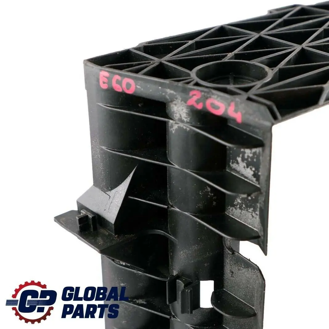 Radiatore Raffreddamento Supporto Alloggiamento per BMW E60 E61 E63 E64 con numero di parte 7519204 BMW E60 E61 E63 E64 Radiatore Raffreddamento Supporto Alloggiamento - SKU 7519204 - Numero di parte 7519204
