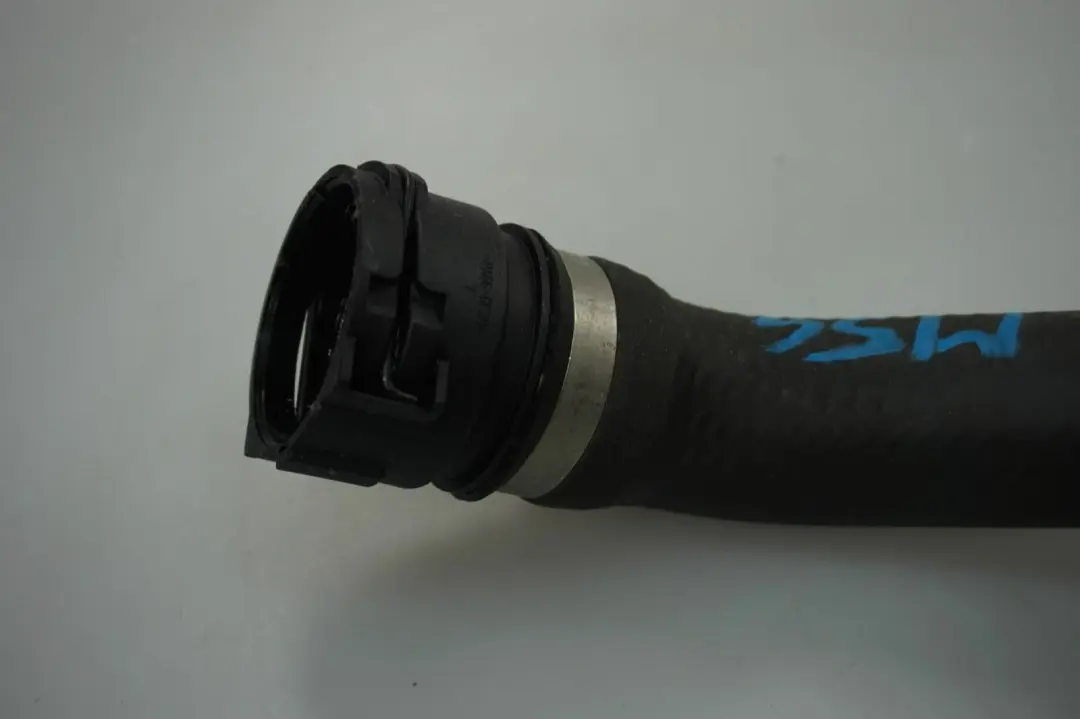 Radiator coolant return hose water pipe to BMW 5 7 Series e60 e61 e65 e66 with Part number 7519257 BMW 5 7 Series e60 e61 e65 e66 Radiator coolant return hose water pipe - SKU 7519257 - Part number 7519257