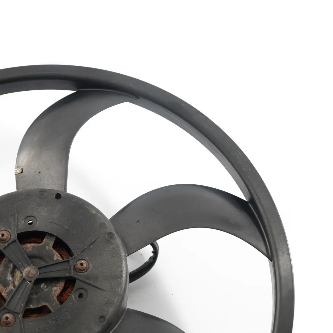 Wentylator Wiatrak Chłodnicy 400W do BMW Z4 E85 E86 o numerze 7519704 BMW Z4 E85 E86 Wentylator Wiatrak Chłodnicy 400W - SKU 7519704-4 - Numer Części 7519704