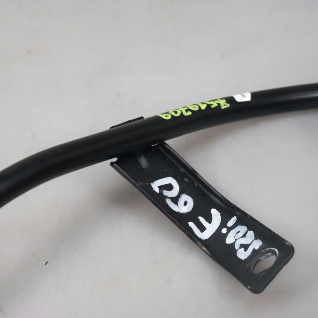 Reihe E60 E61 E65 E66 M54 Führungsrohr Benzin 1143 für BMW 5 7 mit Teilenummer 7519709 BMW 5 7 Reihe E60 E61 E65 E66 M54 Führungsrohr Benzin 1143 - SKU 7519709 - Teilenummer 7519709