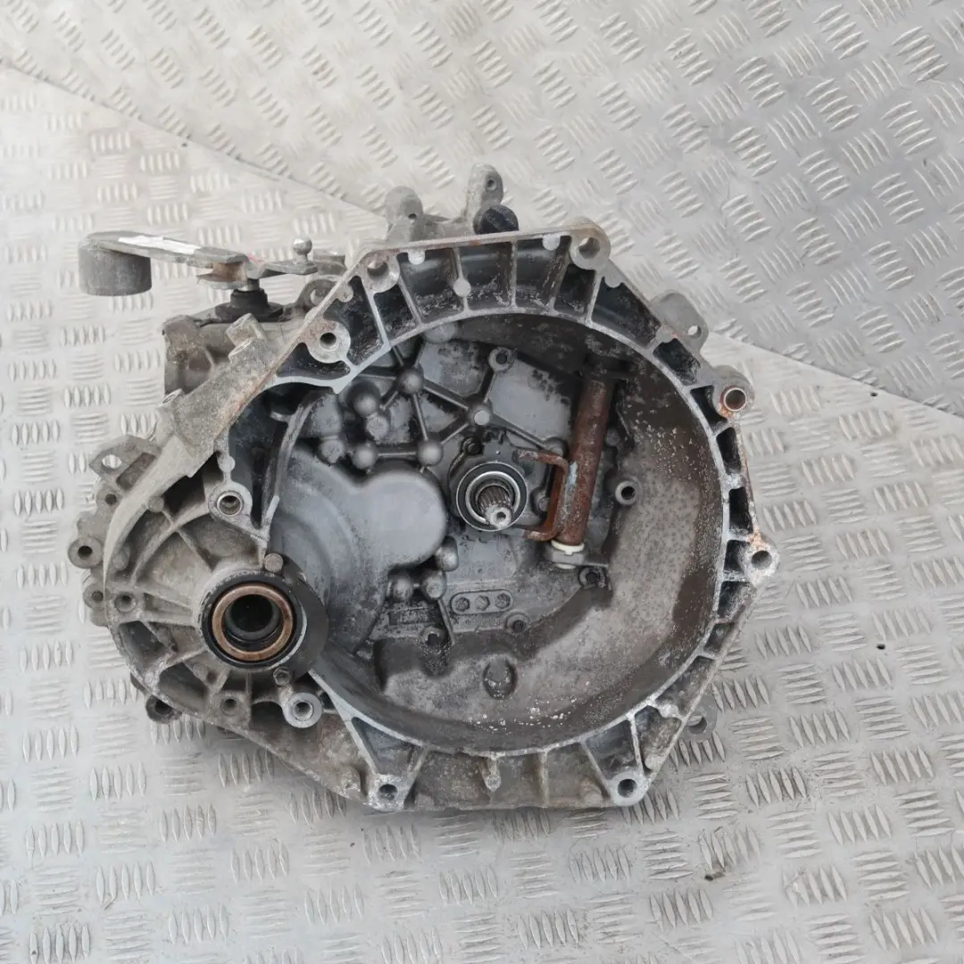 Gang Schaltgetriebe Getriebe GS5-65BH GARANTIE für Mini R50 One 1.6i 5 mit Teilenummer 7519715 Mini R50 One 1.6i 5 Gang Schaltgetriebe Getriebe GS5-65BH GARANTIE - SKU 7519715 - Teilenummer 7519715