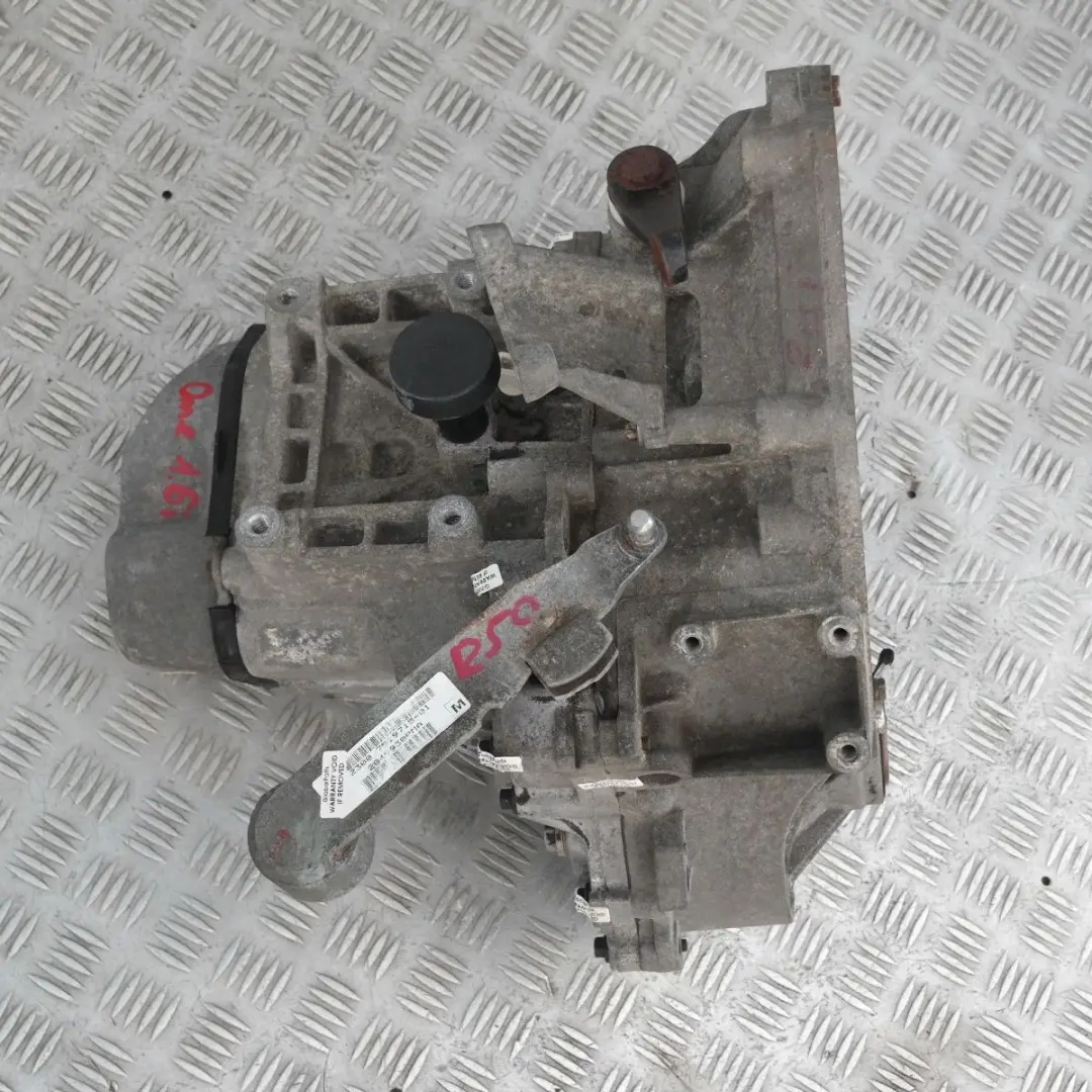 Gang Schaltgetriebe Getriebe GS5-65BH GARANTIE für Mini R50 One 1.6i 5 mit Teilenummer 7519715 Mini R50 One 1.6i 5 Gang Schaltgetriebe Getriebe GS5-65BH GARANTIE - SKU 7519715 - Teilenummer 7519715