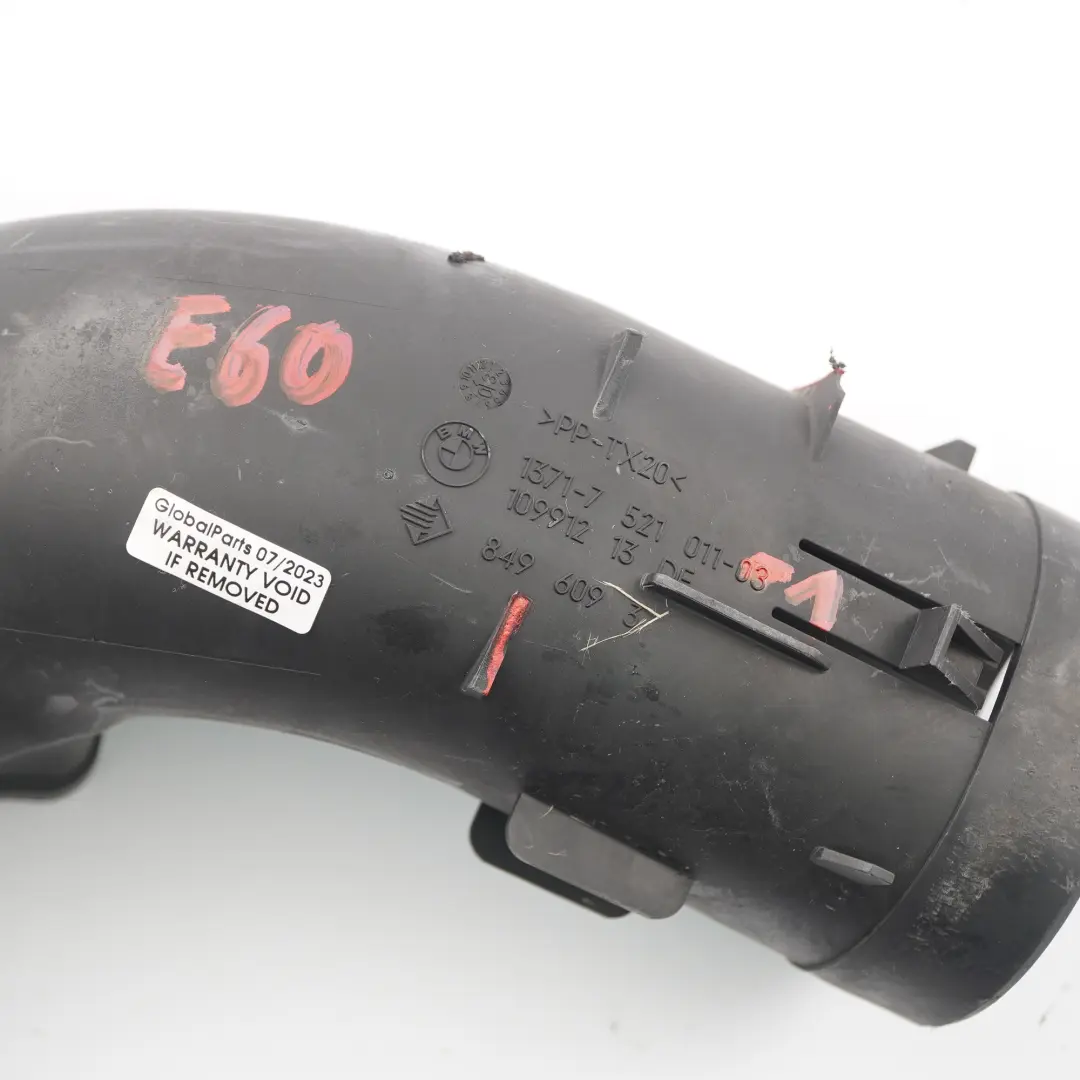  Tuyau d'admission d'air BMW E60 E61 Silencieux d'essence Tube - SKU 7521011-1 - Numéro de pièce 7521011