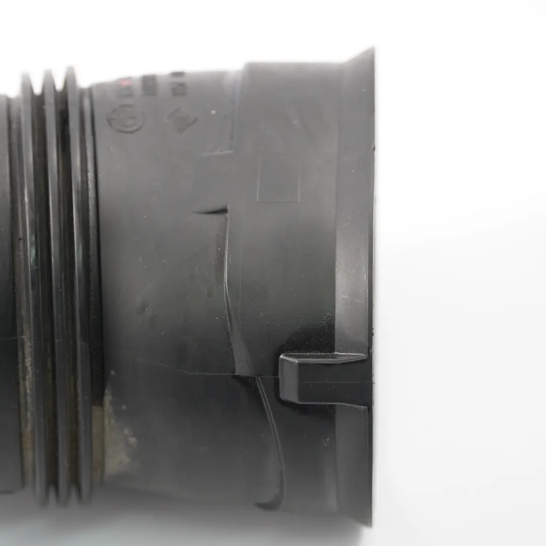 Intake Air Silencer Duct Pipe Hose to BMW E60 E61 E63 E64 with Part number 7521017 BMW E60 E61 E63 E64 Intake Air Silencer Duct Pipe Hose - SKU 7521017-1 - Part number 7521017