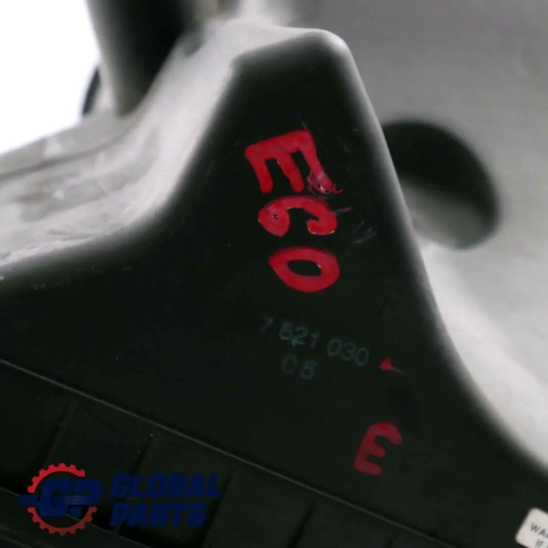 M54 N52 Benzyna Tłumik Obudowa Filtra Powietrza do BMW E60 E61 E63 o numerze 7521030 BMW E60 E61 E63 M54 N52 Benzyna Tłumik Obudowa Filtra Powietrza - SKU 7521030 - Numer Części 7521030