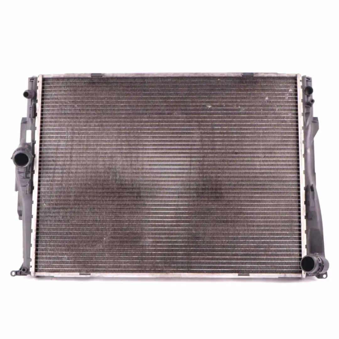 Cooling Radiator Engine Coolant Radiator to BMW E90 E81 E87 E89 E93 325i with Part number 7521048 BMW E90 E81 E87 E89 E93 325i Cooling Radiator Engine Coolant Radiator - SKU 7521048 - Part number 7521048