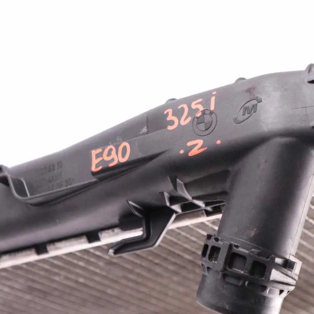 Cooling Radiator Engine Coolant Radiator to BMW E90 E81 E87 E89 E93 325i with Part number 7521048 BMW E90 E81 E87 E89 E93 325i Cooling Radiator Engine Coolant Radiator - SKU 7521048 - Part number 7521048