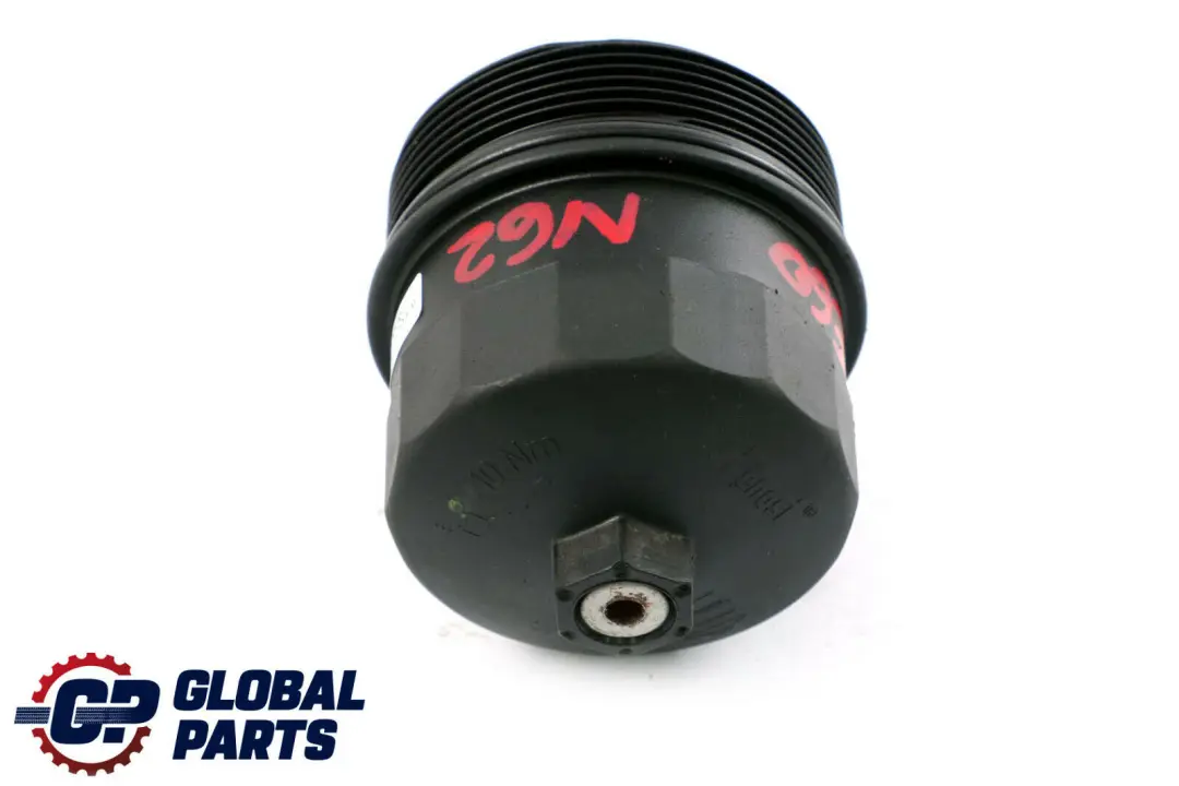 Couvercle Du Filtre a Huile pour BMW 5 6 7 E60 E61 E63 E65 à propos du numéro de pièce 7521353 BMW 5 6 7 E60 E61 E63 E65 Couvercle Du Filtre a Huile - SKU 7521353 - Numéro de pièce 7521353