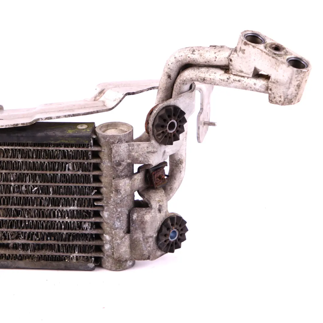 Oil Cooler Cooling Radiator Petrol to BMW 3 E90 E91 E92 335i M3 Engine with Part number 7521376 BMW 3 E90 E91 E92 335i M3 Engine Oil Cooler Cooling Radiator Petrol - SKU 7521376 - Part number 7521376