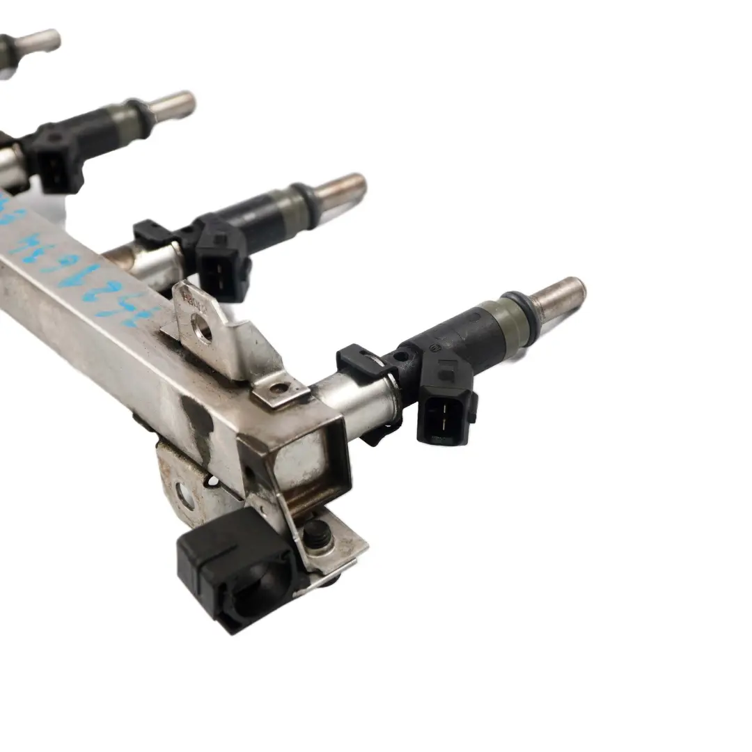 Benzin Einspritzleiste Einspritzventil Einspritzdüse 7506158 für BMW E46 mit Teilenummer 7521634 BMW E46 Benzin Einspritzleiste Einspritzventil Einspritzdüse 7506158 - SKU 7521634 - Teilenummer 7521634