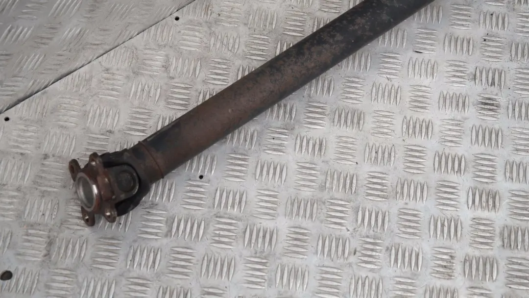 N46 Manual Propshaft Drive Shaft Gearbox Petrol to BMW 1 Series E87 120i with Part number 7522576 BMW 1 Series E87 120i N46 Manual Propshaft Drive Shaft Gearbox Petrol - SKU 7522576 - Part number 7522576