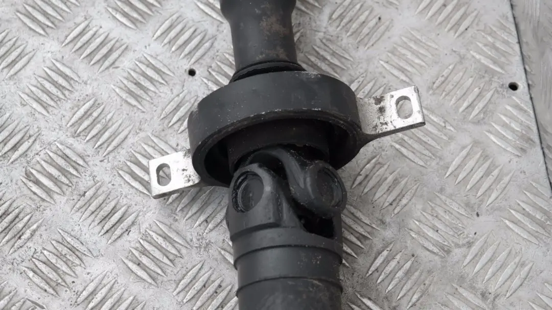 BMW 1 Series E87 120i N46 Manual Propshaft Drive Shaft Gearbox Petrol - SKU 7522576 - Part number 7522576