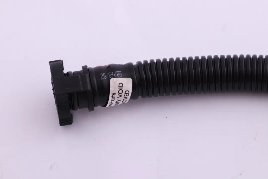 Wąż Rura Przewód Odmy do BMW E60 E63 E65 E87 E90 o numerze 7522933 BMW E60 E63 E65 E87 E90 Wąż Rura Przewód Odmy - SKU 7522933 - Numer Części 7522933
