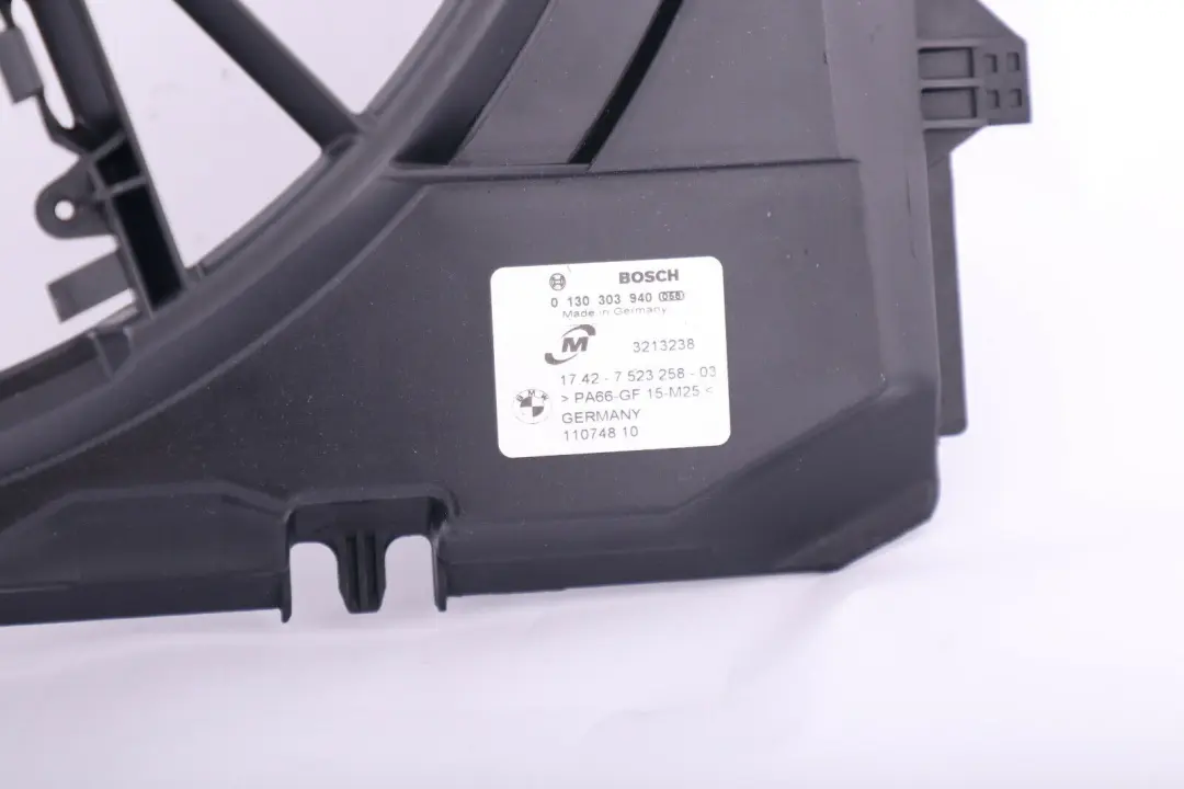 Lüfterzarge mit Lüfter für BMW 1 3 er E87 E90 E91 mit Teilenummer 7523258 BMW 1 3 er E87 E90 E91 Lüfterzarge mit Lüfter - SKU 7523258-2 - Teilenummer 7523258
