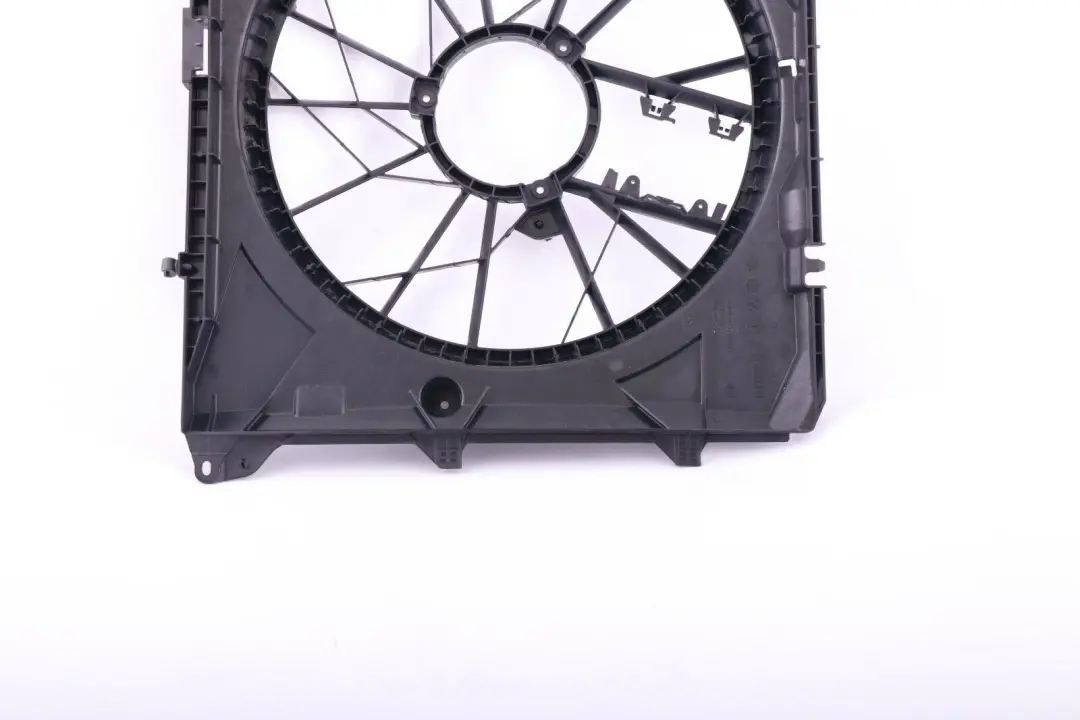 BMW 1 3 Series E87 E90 E91 Radiator Fan Housing Cover - SKU 7523258-2 - Part number 7523258