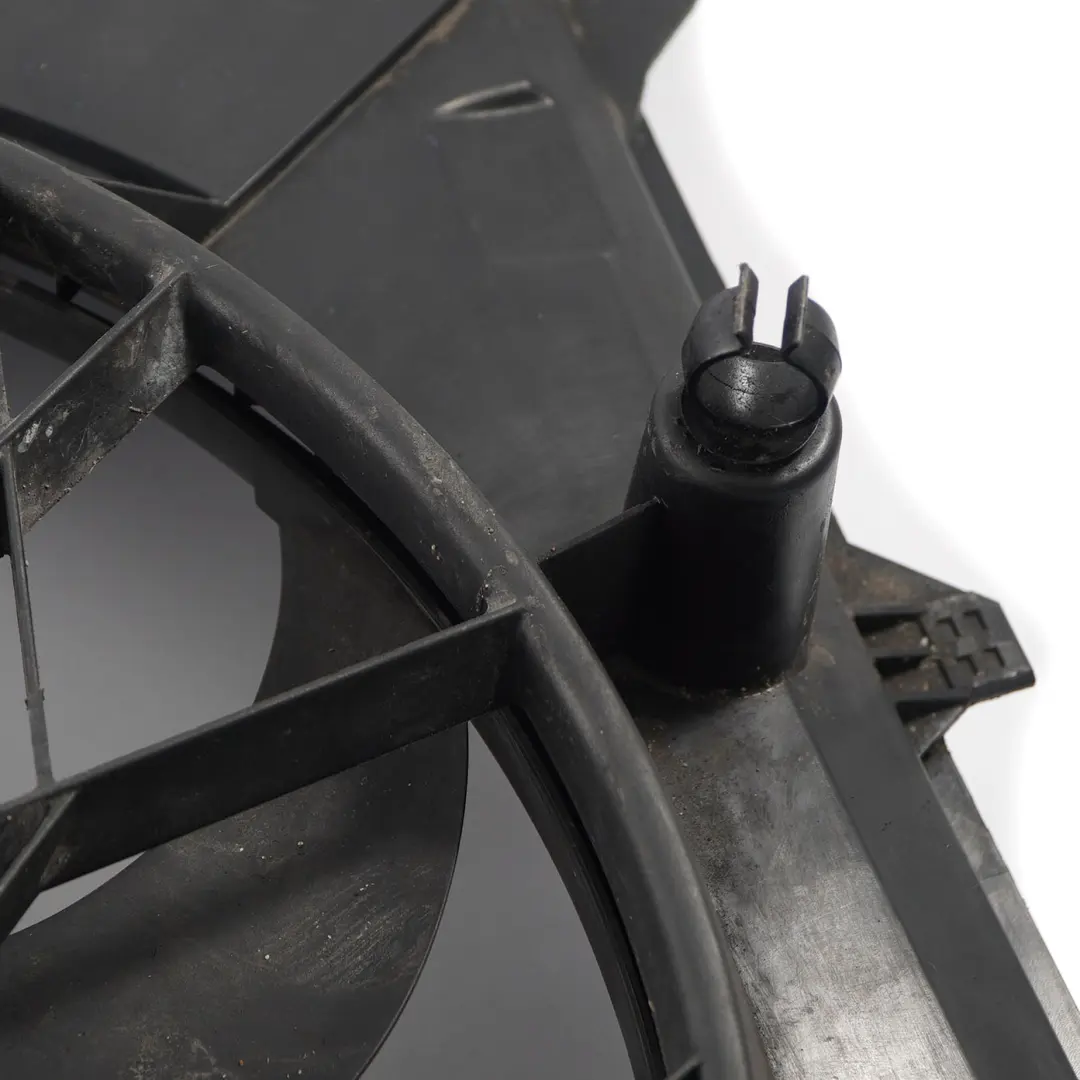 Benzin N45 N46 N43 Lüfterzarge mit Lüfter für BMW E81 E87 E90 E91 E92 mit Teilenummer 7523258 BMW E81 E87 E90 E91 E92 Benzin N45 N46 N43 Lüfterzarge mit Lüfter - SKU 7523258-3 - Teilenummer 7523258