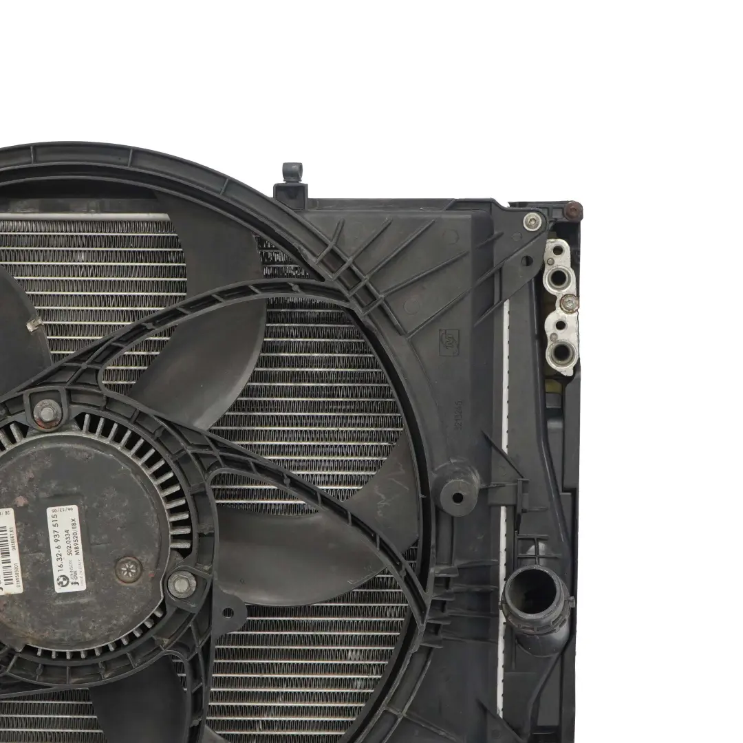 Complete Set Radiator Fan Automatic Petrol N43 to BMW E81 E87 LCI E90 with Part number 16326937515 BMW E81 E87 LCI E90 Complete Set Radiator Fan Automatic Petrol N43 - SKU 7523259-1 - Part number 16326937515