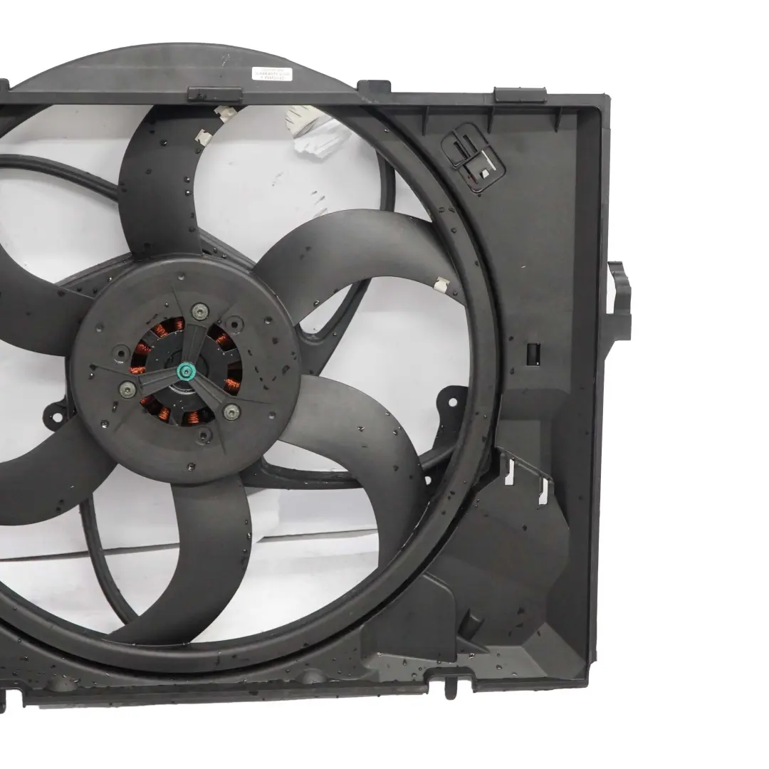BMW E87 E90 Cooling Fan Mahle Petrol Engine Coolant Unit Housing 8EW 351 043-251 - SKU 7523259-4 - Part number 7523259