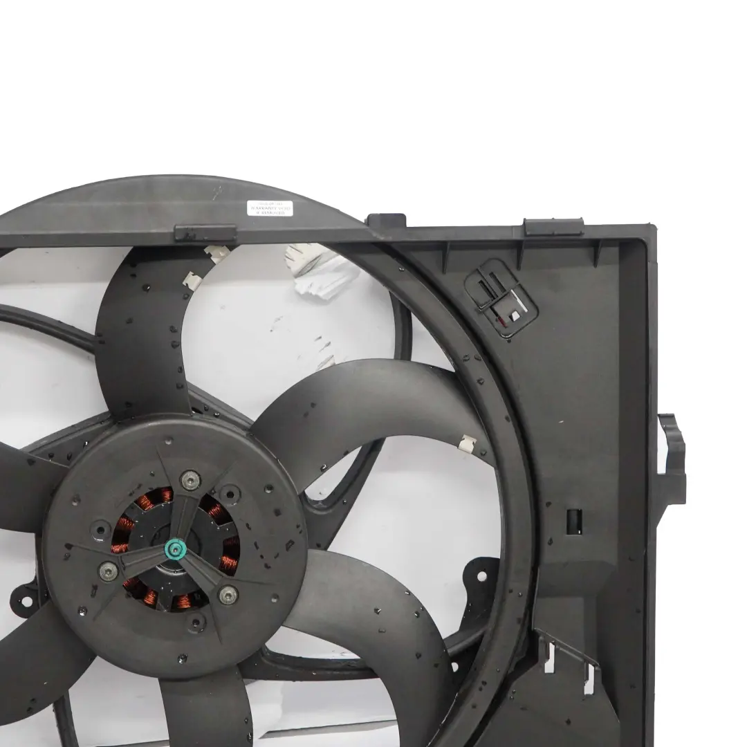 BMW E87 E90 Cooling Fan Mahle Petrol Engine Coolant Unit Housing 8EW 351 043-251 - SKU 7523259-4 - Part number 7523259