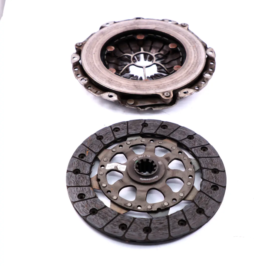 BMW 3 5 Series E39 E46 318i 318Ci 318d 320d 520d N42 M47 Clutch Plate Disc Kit - SKU 7523619 - Part number 7523619