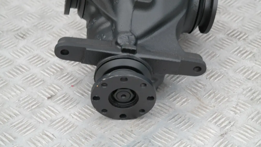 Diferencial trasero Ratio 3,45 GARANTIA para BMW E87 E90 LCI 120i 320i con número de pieza 7524322 BMW E87 E90 LCI 120i 320i Diferencial trasero Ratio 3,45 GARANTIA - SKU 7524321 - Número de pieza 7524322