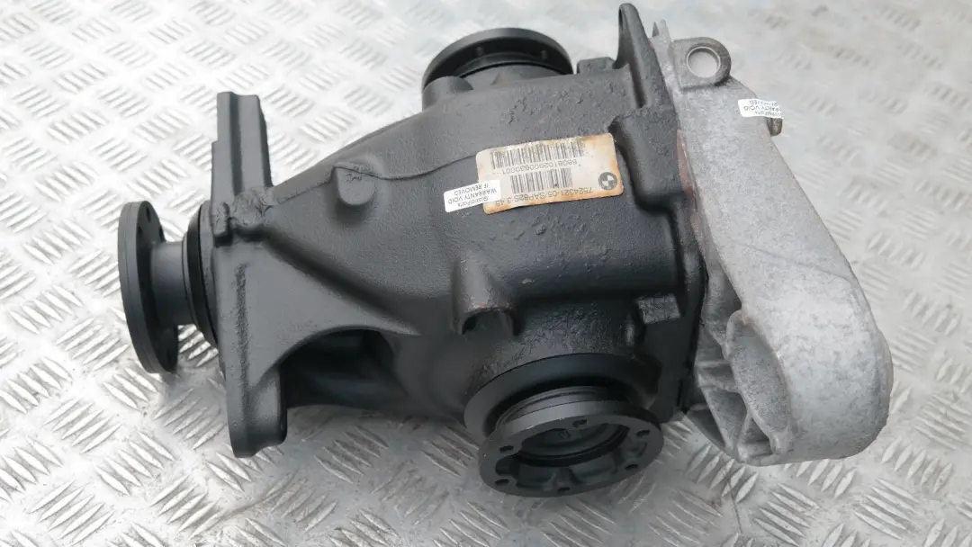 BMW E87 E90 LCI 120i 320i Diferencial trasero Ratio 3,45 GARANTIA - SKU 7524321 - Número de pieza 7524322
