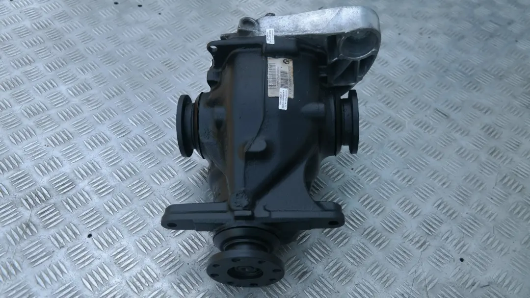 Diferencial 3,73 Ratio Garantía para BMW 1 3 E87 E90 116i 120i 323i con número de pieza 7524324 BMW 1 3 E87 E90 116i 120i 323i Diferencial 3,73 Ratio Garantía - SKU 7524323 - Número de pieza 7524324