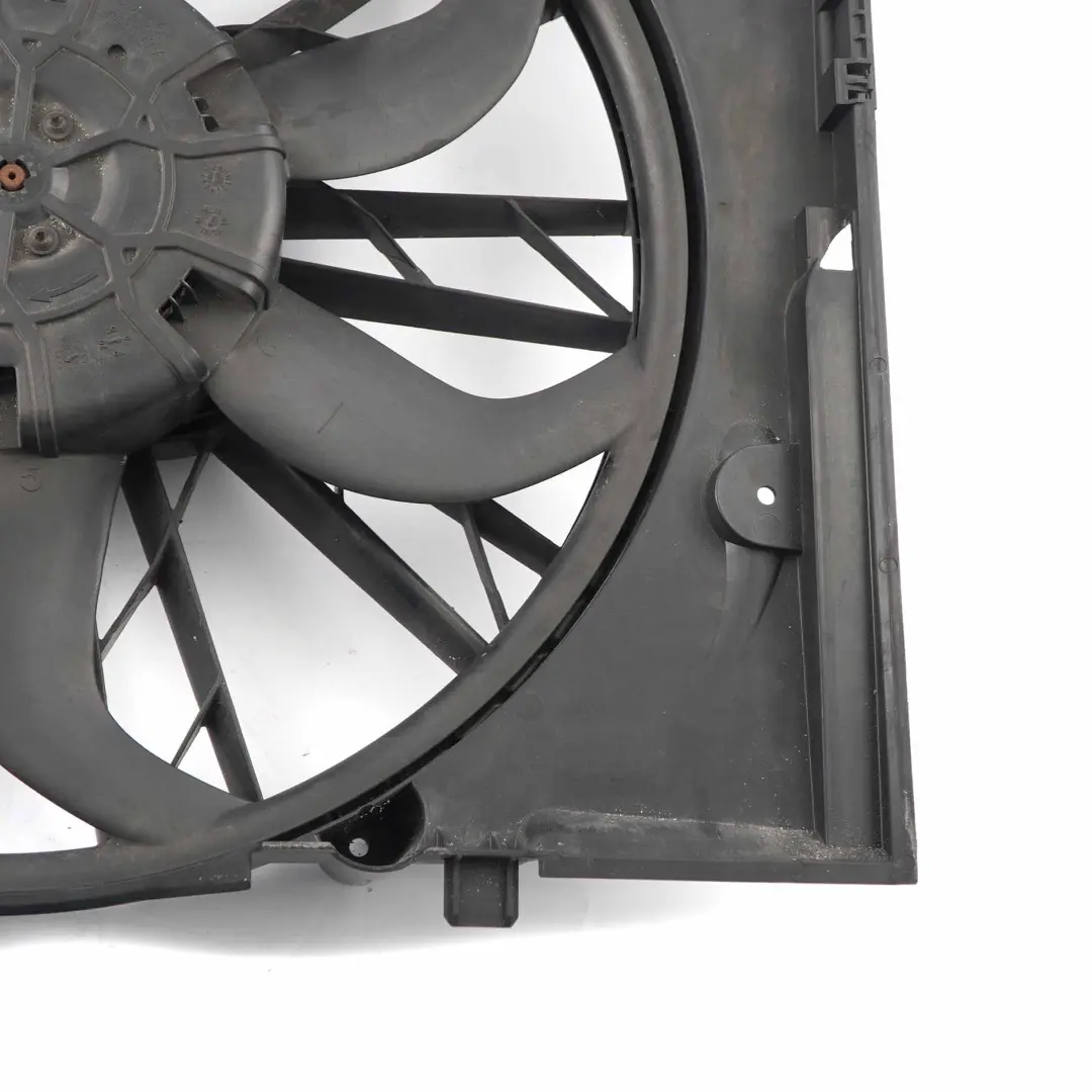  Radiator Fan BMW E60 E61 E63 E65 Radiator Engine Cooling Housing - SKU 7524881-2 - Part number 7524881