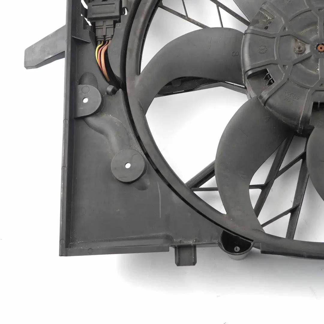 Radiator Fan BMW E60 E61 E63 E65 Radiator Engine Cooling Housing to  with Part number 7524881  Radiator Fan BMW E60 E61 E63 E65 Radiator Engine Cooling Housing - SKU 7524881-2 - Part number 7524881