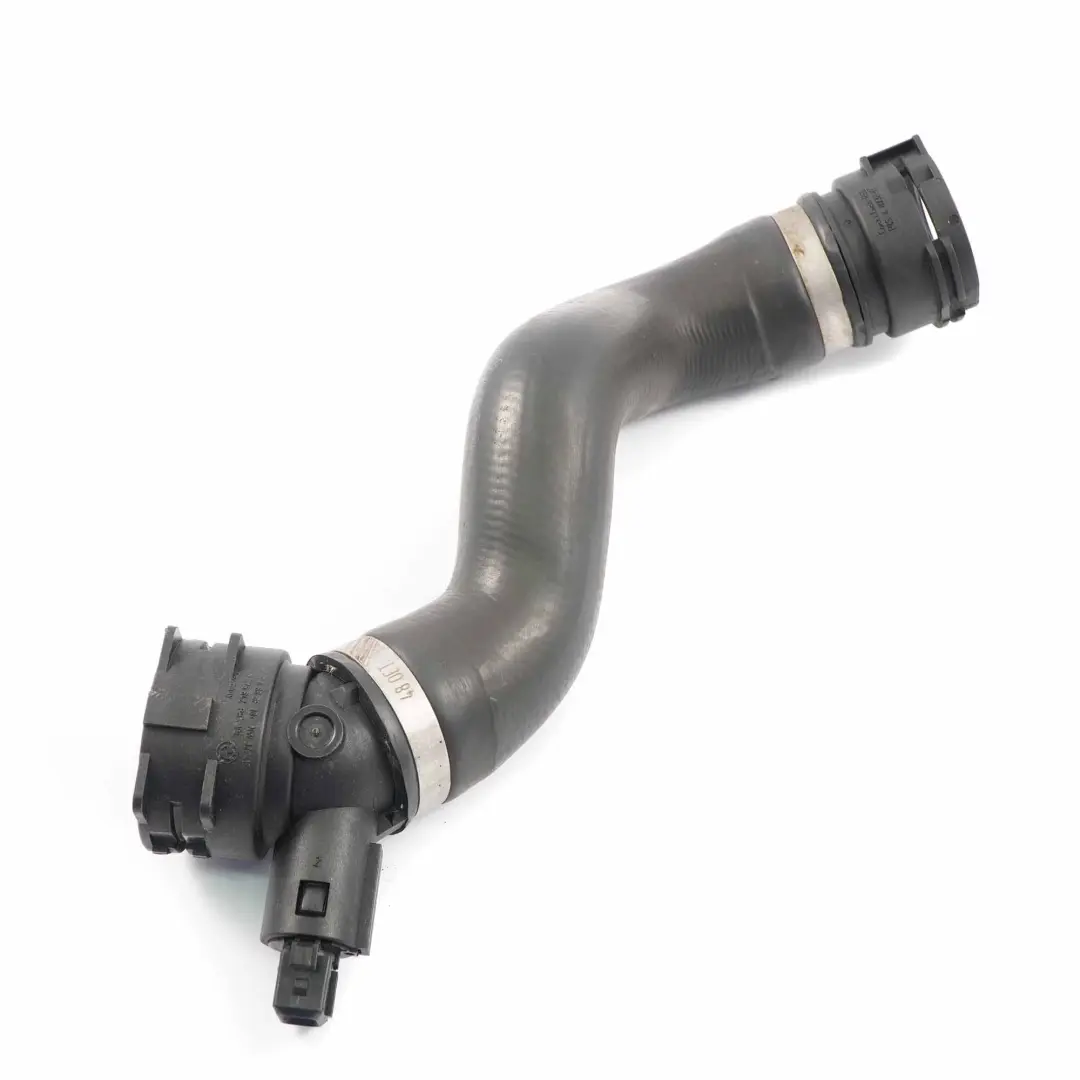 BMW E81 E82 E87 LCI Benzina N46 Tubo Radiatore Unten-Thermostat - SKU 7525022 - Numero di parte 17127525022