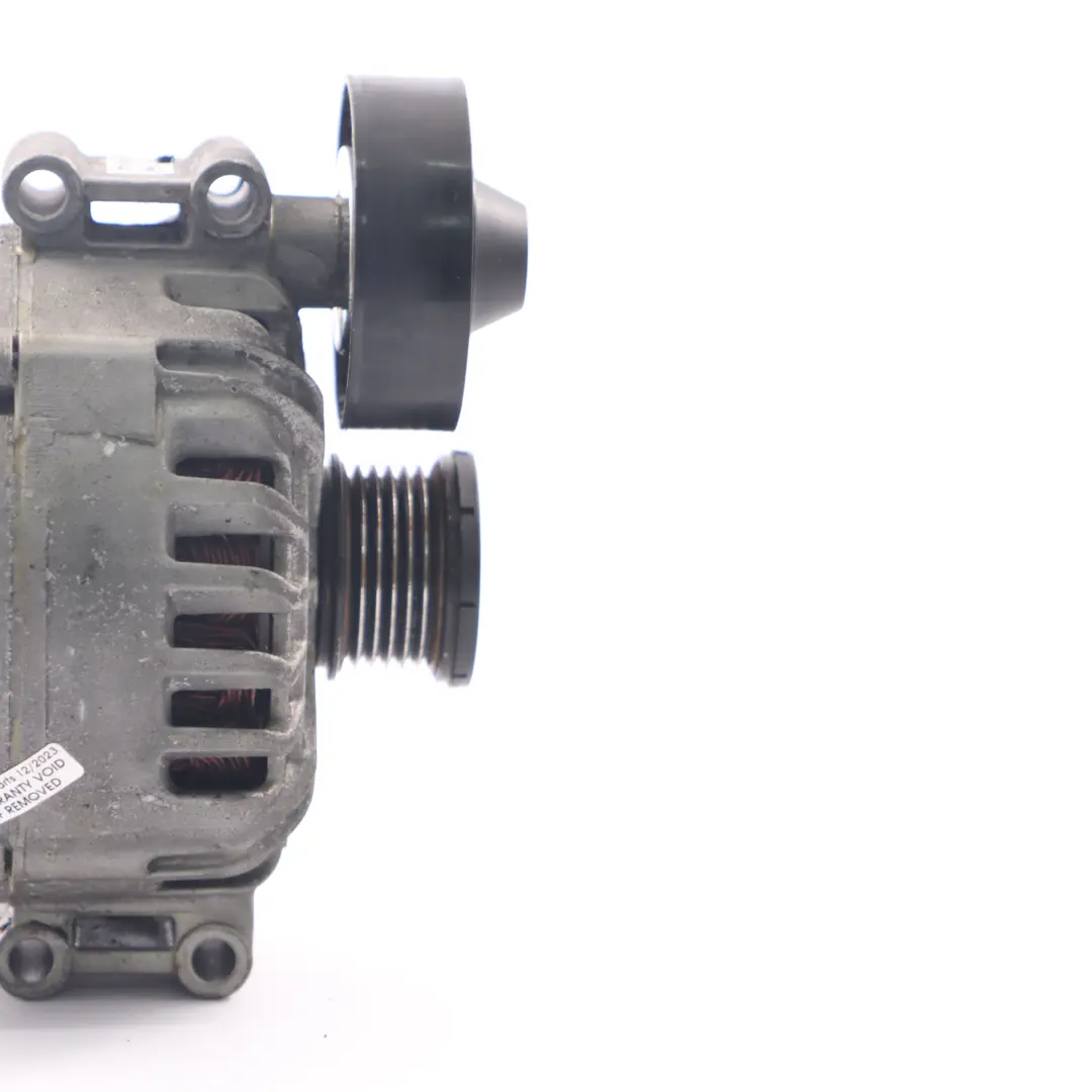 Alternador Generador VALEO 185A para BMW E60 E61 E65 E87 E90 E91 con número de pieza 7525376 BMW E60 E61 E65 E87 E90 E91 Alternador Generador VALEO 185A - SKU 7525376-1 - Número de pieza 7525376