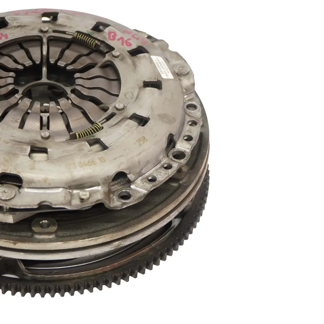 Benzin N45 Zwei Massen Schwun Grad Schwungrad für BMW E87 E90 116i 316i mit Teilenummer 7526268 BMW E87 E90 116i 316i Benzin N45 Zwei Massen Schwun Grad Schwungrad - SKU 7526268-1 - Teilenummer 7526268