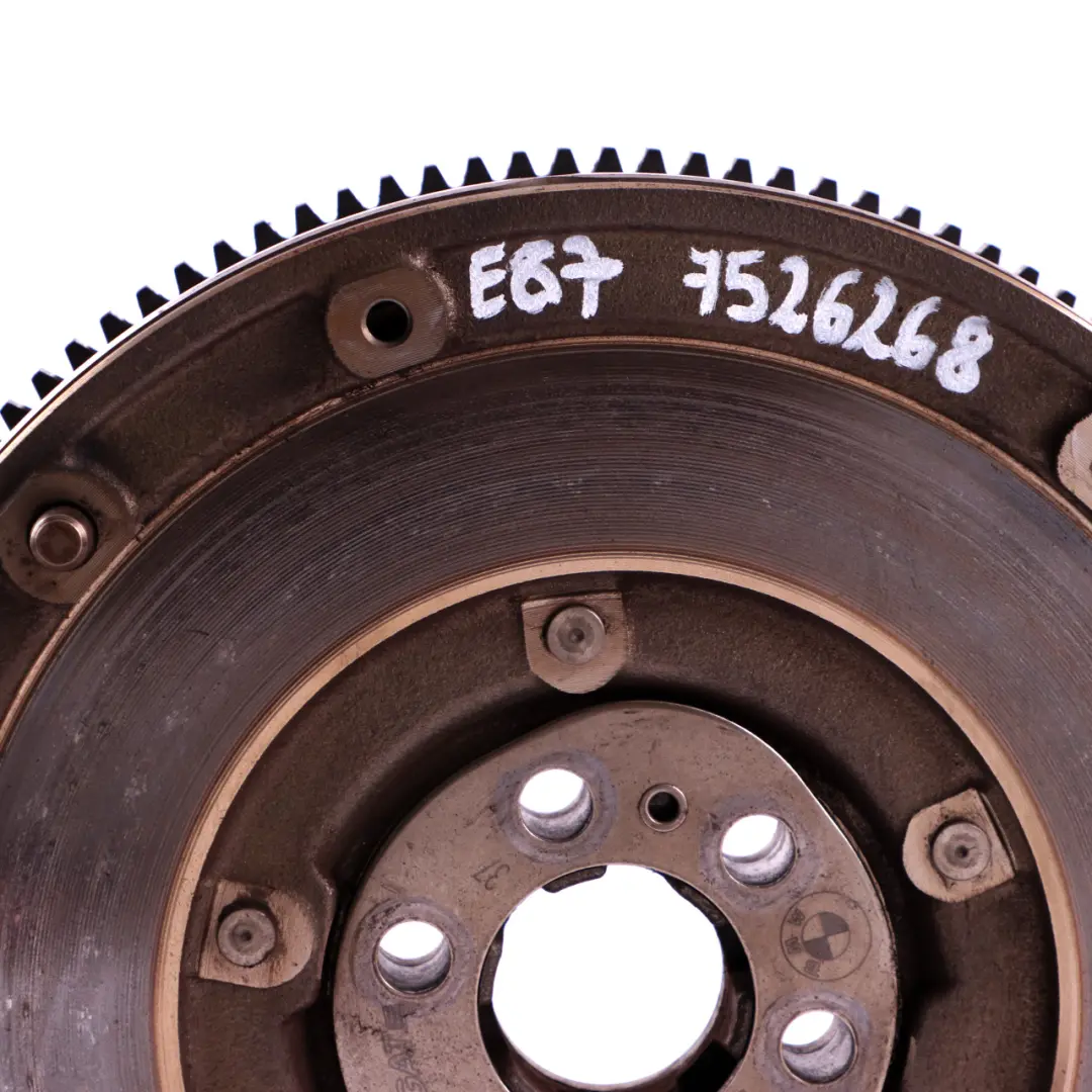 N45 Volant moteur bimasse essence pour BMW E81 E87 E90 116i 316i à propos du numéro de pièce 7526268 BMW E81 E87 E90 116i 316i N45 Volant moteur bimasse essence - SKU 7526268 - Numéro de pièce 7526268