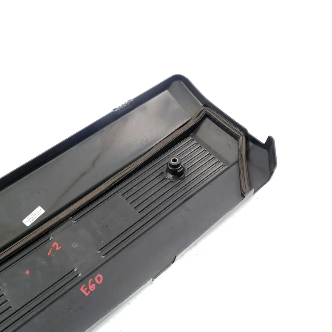 M54 Cache-culasse moteur essence pour BMW 3 5 X3 X5 E39 E46 E53 E60 E83 à propos du numéro de pièce 7526445 BMW 3 5 X3 X5 E39 E46 E53 E60 E83 M54 Cache-culasse moteur essence - SKU 7526445-2 - Numéro de pièce 7526445