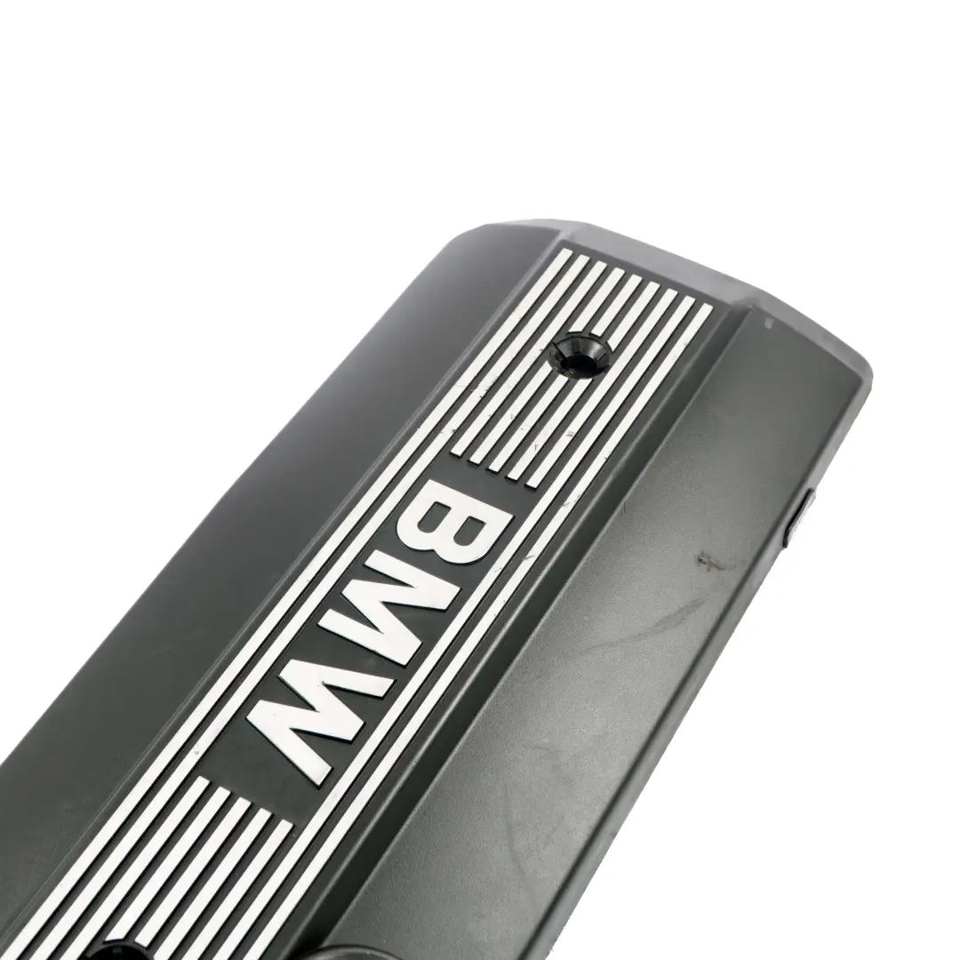 M54 Cache-culasse moteur essence pour BMW 3 5 X3 X5 E39 E46 E53 E60 E83 à propos du numéro de pièce 7526445 BMW 3 5 X3 X5 E39 E46 E53 E60 E83 M54 Cache-culasse moteur essence - SKU 7526445-2 - Numéro de pièce 7526445