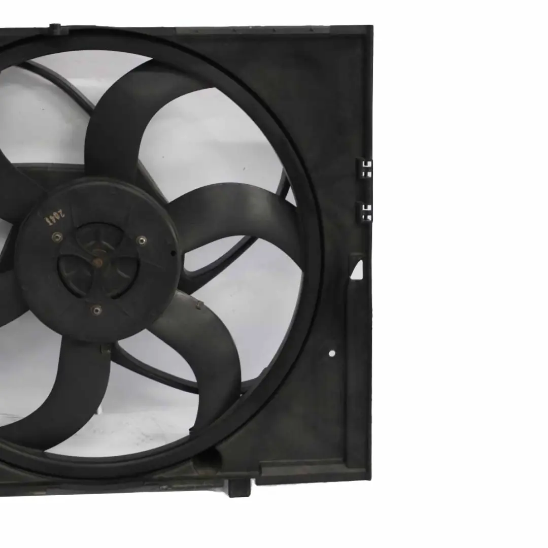 BMW E60 E61 525i 530i M54 Boîtier ventilateur radiateur avec ventilateur - SKU 7526824-1 - Numéro de pièce 7526824