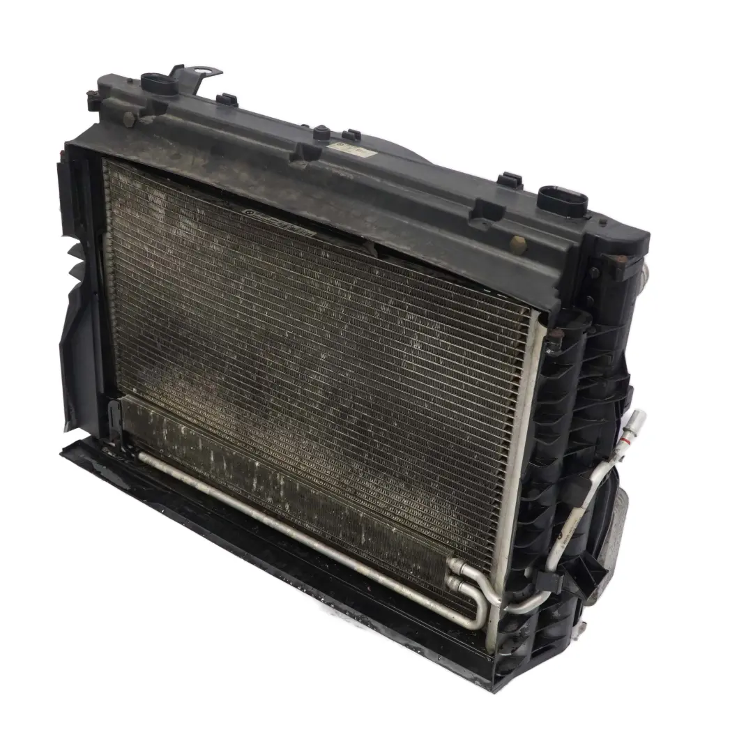  Radiator Pack BMW E60 E61 520i 525i 530i M54 400W Engine Cooling Fan Shroud - SKU 7526824-3 - Part number 7526824