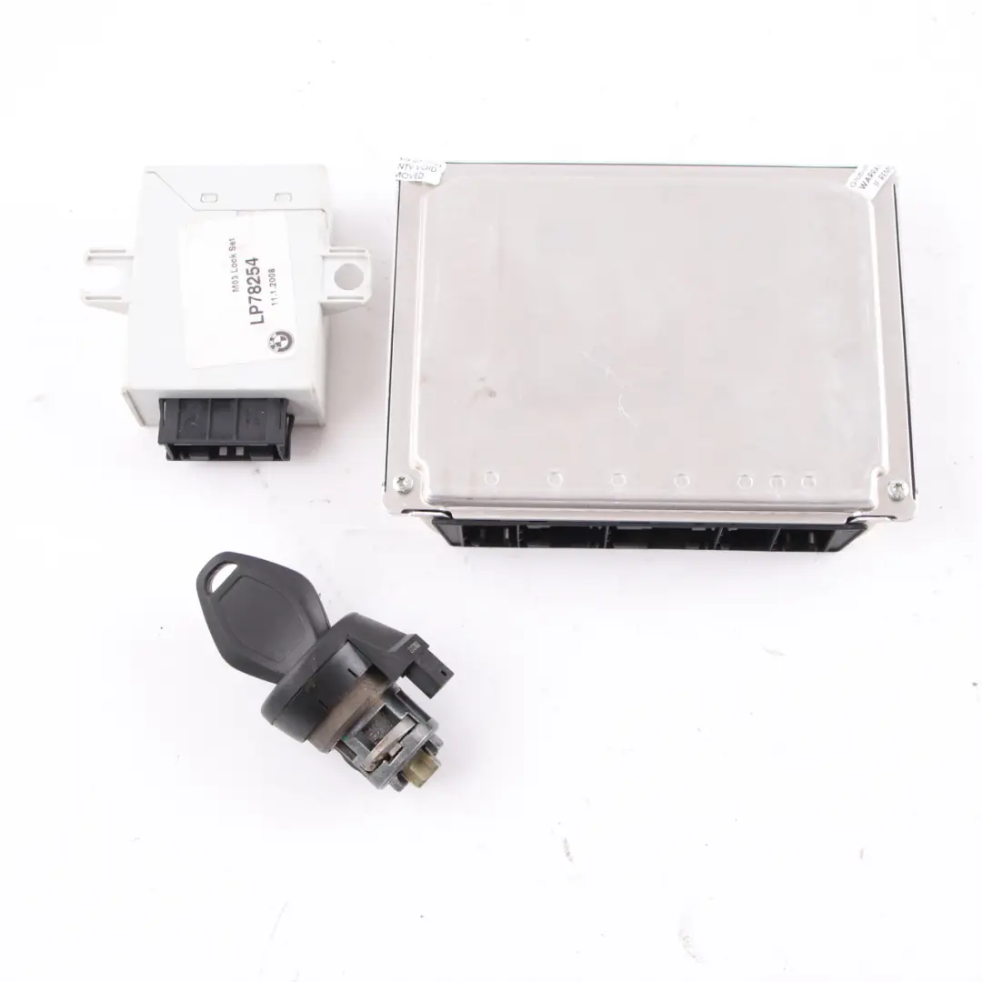 M54 173HP ECU Kit DME + EWS3 + Key Manual to BMW Z4 E85 2.2i Engine with Part number 7527072 BMW Z4 E85 2.2i Engine M54 173HP ECU Kit DME + EWS3 + Key Manual - SKU 7527072-6 - Part number 7527072