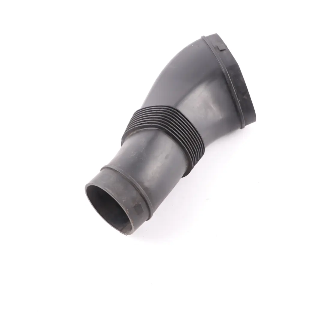 Rubber Boot Air Intake Feed Suction Hose To Air Box Inlet to BMW X5 E53 with Part number 7529250 BMW X5 E53 Rubber Boot Air Intake Feed Suction Hose To Air Box Inlet - SKU 7529250 - Part number 7529250
