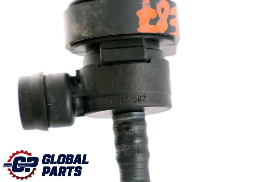BMW E81 E87 E90 Fuel Tank Breather Valve 7512582 - SKU 7529753 - Part number 7529753