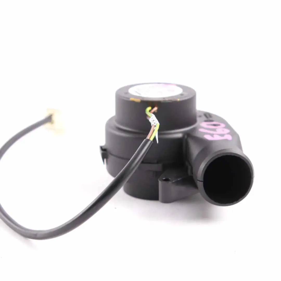 Gehäuse E-Box Lüfter Motor für BMW 1 3 5 6 er E60 E63 E81 E87 E90 E91 mit Teilenummer 7531783 BMW 1 3 5 6 er E60 E63 E81 E87 E90 E91 Gehäuse E-Box Lüfter Motor - SKU 7531783-1 - Teilenummer 7531783