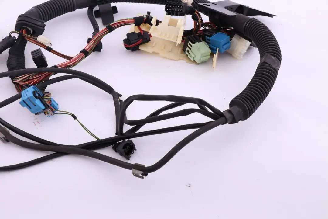 M54 Mazo de cables Motor Caja de cambios automática para BMW X5 E53 3.0i con número de pieza 7531992 BMW X5 E53 3.0i M54 Mazo de cables Motor Caja de cambios automática - SKU 7531992 - Número de pieza 7531992