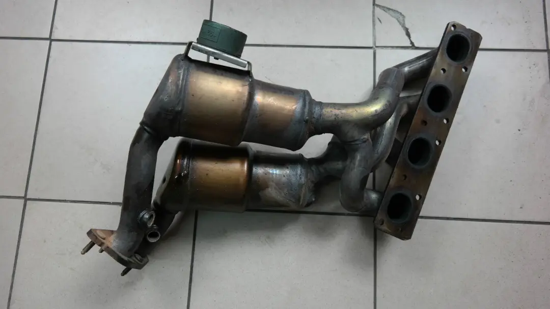 N46 Exhaust Manifold Catalytic Converter Cat to BMW 1 3 Series E87 E90 120i 320i with Part number 7532997 BMW 1 3 Series E87 E90 120i 320i N46 Exhaust Manifold Catalytic Converter Cat - SKU 7532997 - Part number 7532997