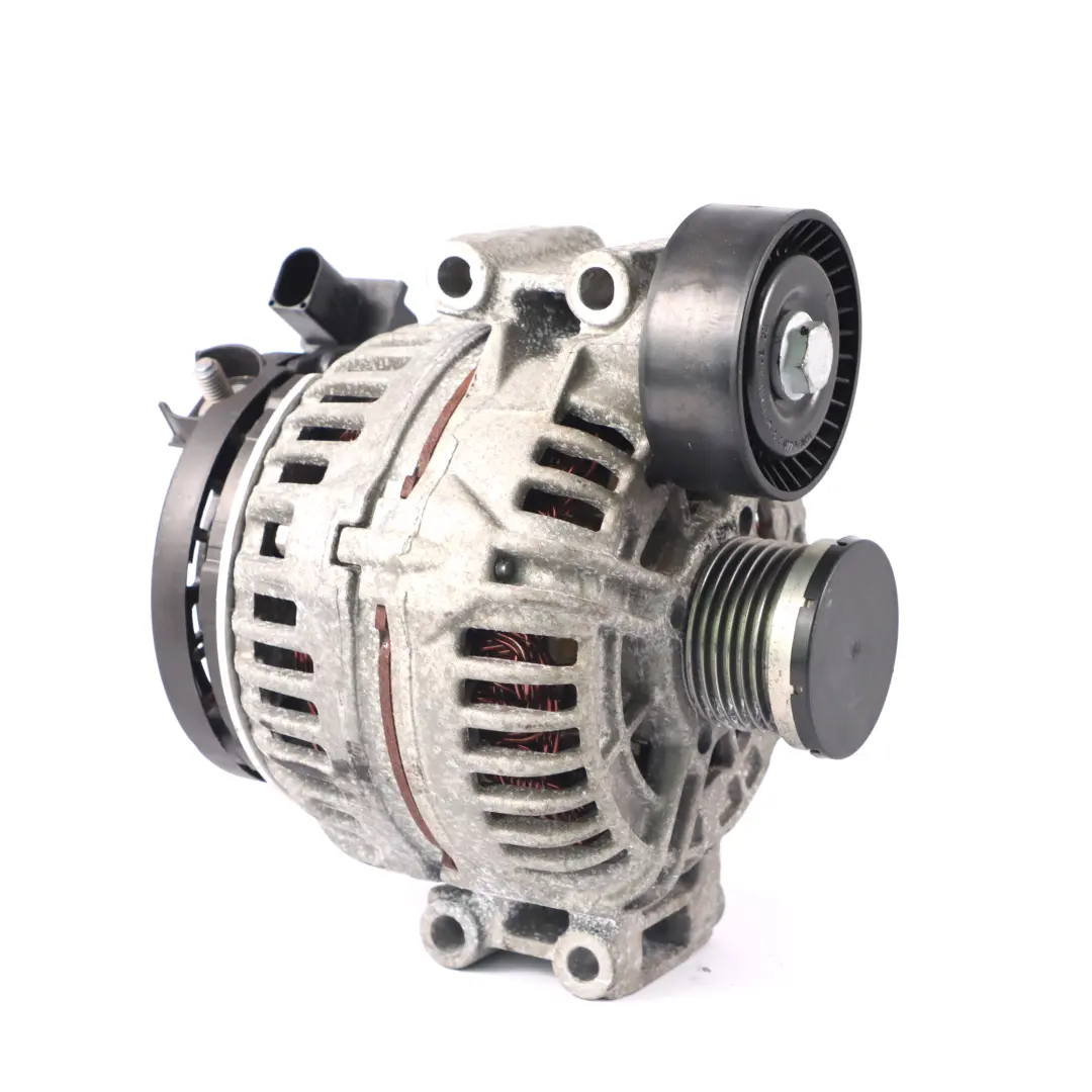 Alternatore BMW E90 E81 E87 E85 benzina N45 N46 Alternatore 150A per con numero di parte 7533270 Alternatore BMW E90 E81 E87 E85 benzina N45 N46 Alternatore 150A - SKU 7533270 - Numero di parte 7533270